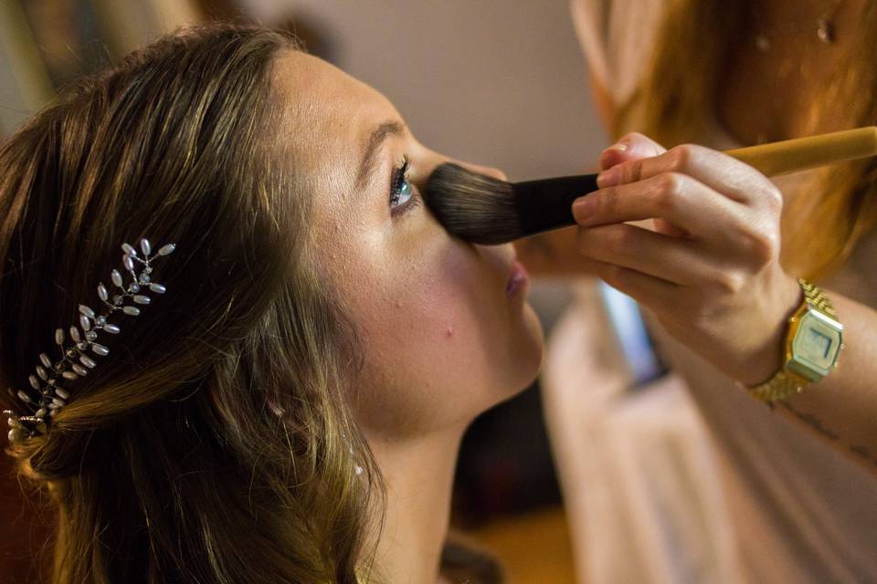 Mana Quiroga Makeup, Belleza