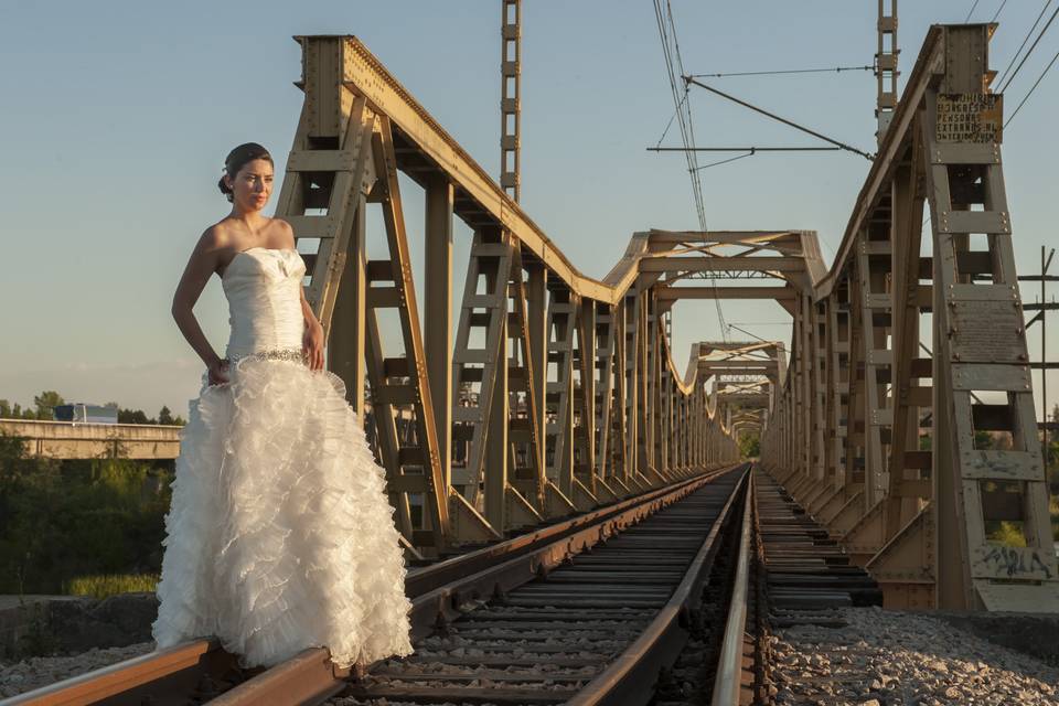 María Rosa Novias, Tiendas de Novia