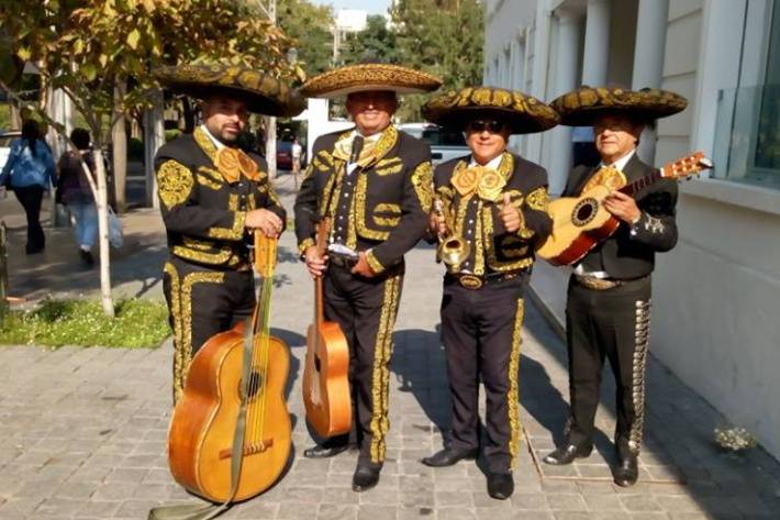 Mariachi Cielito Lindo, Música