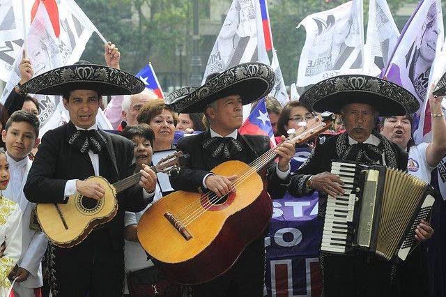 Mariachi Imperial, Música