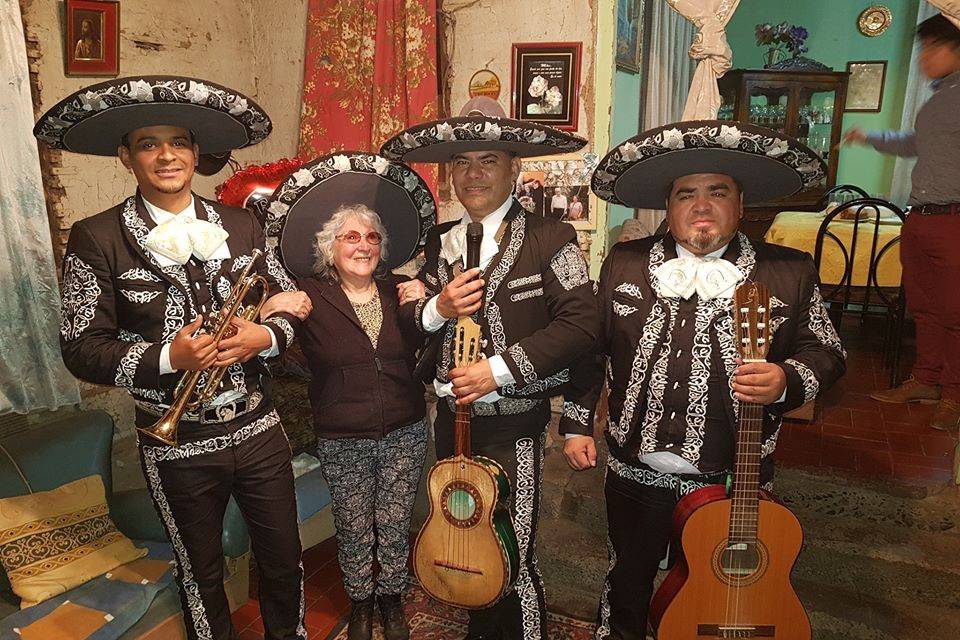Mariachi Renacer Mexicano, Música