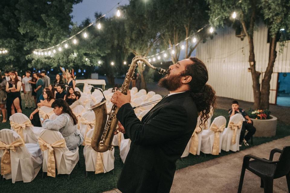 Matías Torres, Música