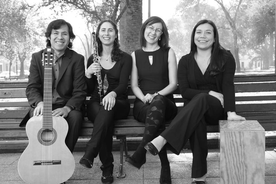 Medianoche, Música