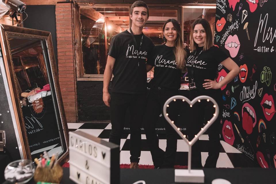 Mírame, Fotocabinas