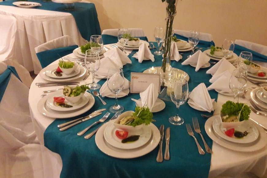 Mozza, Banquetería