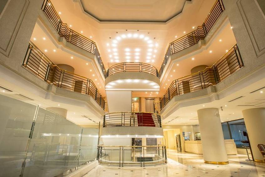 MR. Hotel, Centros de Eventos