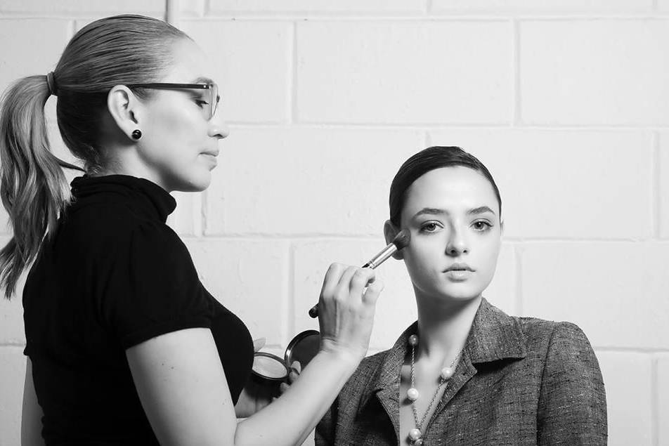 MT Makeup Artist, Belleza
