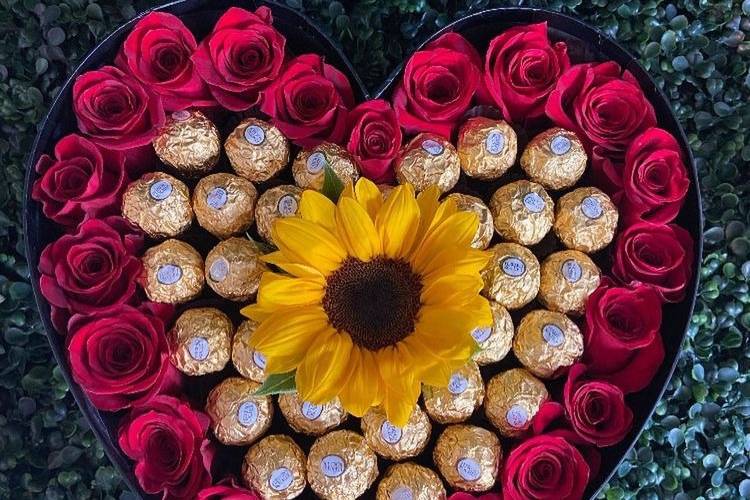 Mya Roses