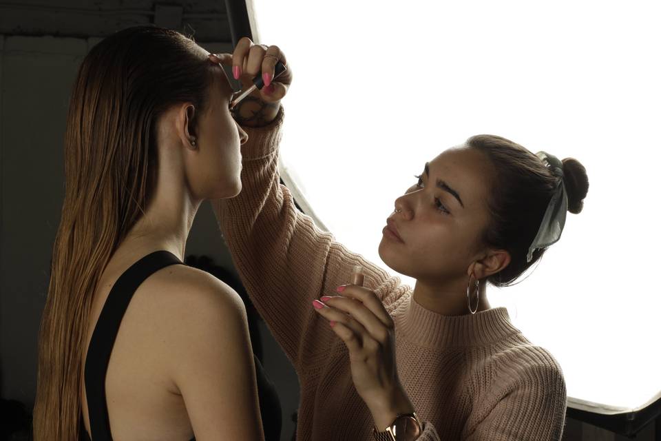 Nay Fashion & Makeup, Belleza