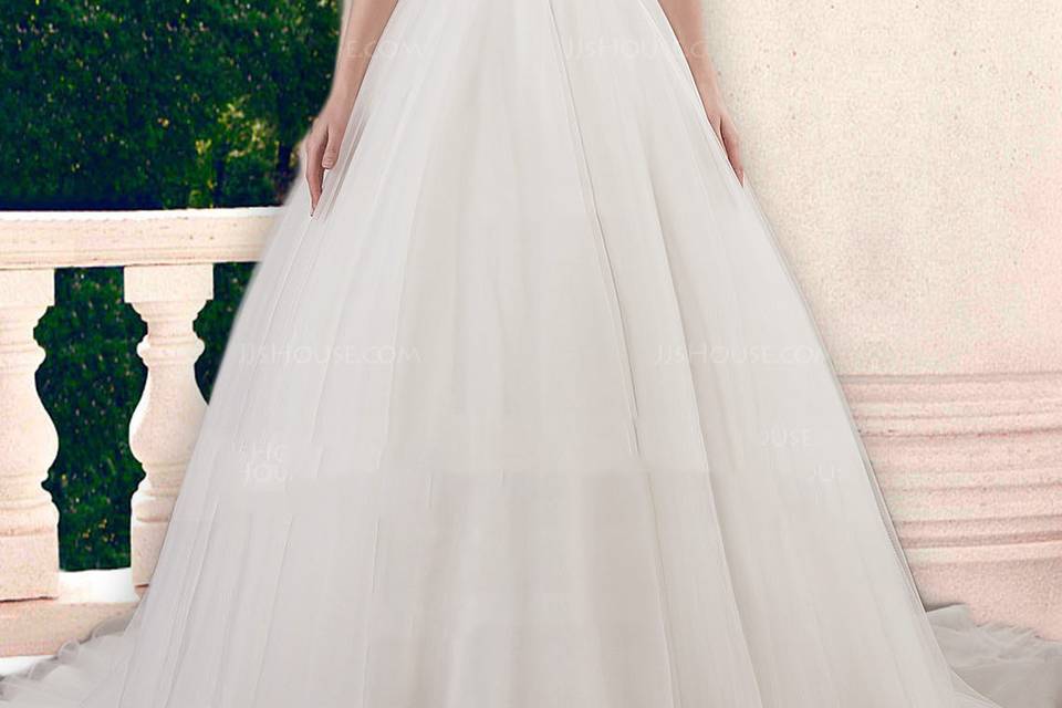 Novias Leticia Ignacia, Tiendas de Novia