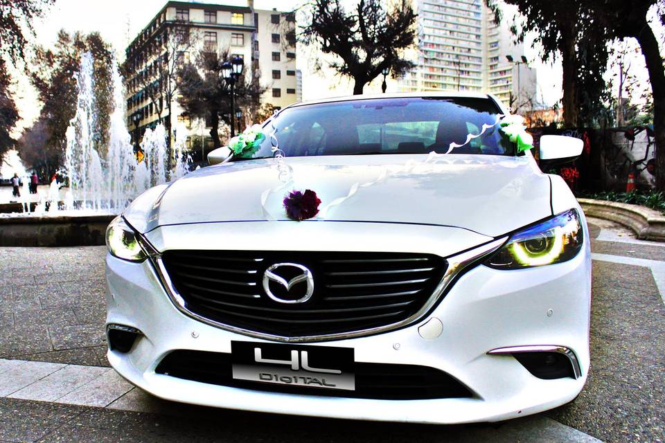 Novios con Estilo Mazda