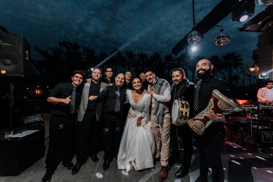 Oriente - Orquesta árabe, Música