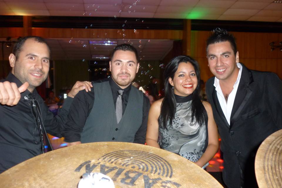 Orquesta Banda Hit, Música