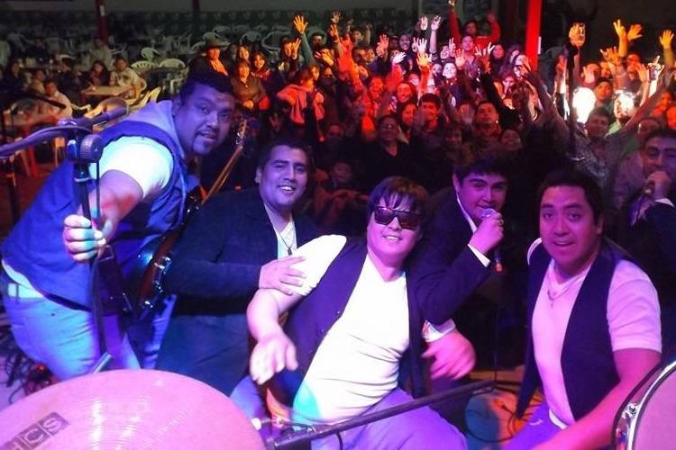Orquesta Show Band, Música