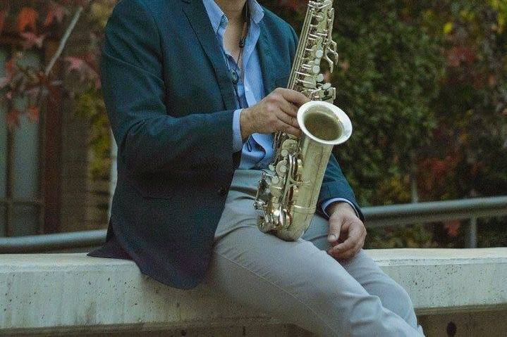 Oscar García Saxofonista, Música