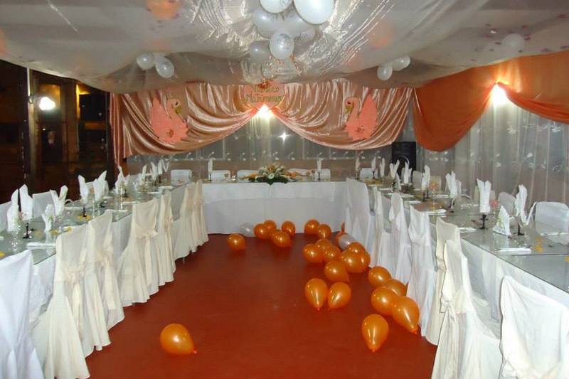 Ostión Dorado, Centros de Eventos