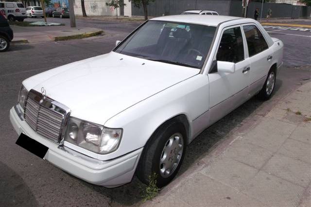 Pareto Vehículos, Autos