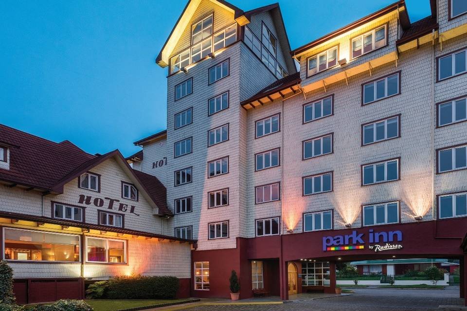 Park Inn Puerto Varas, Centros de Eventos
