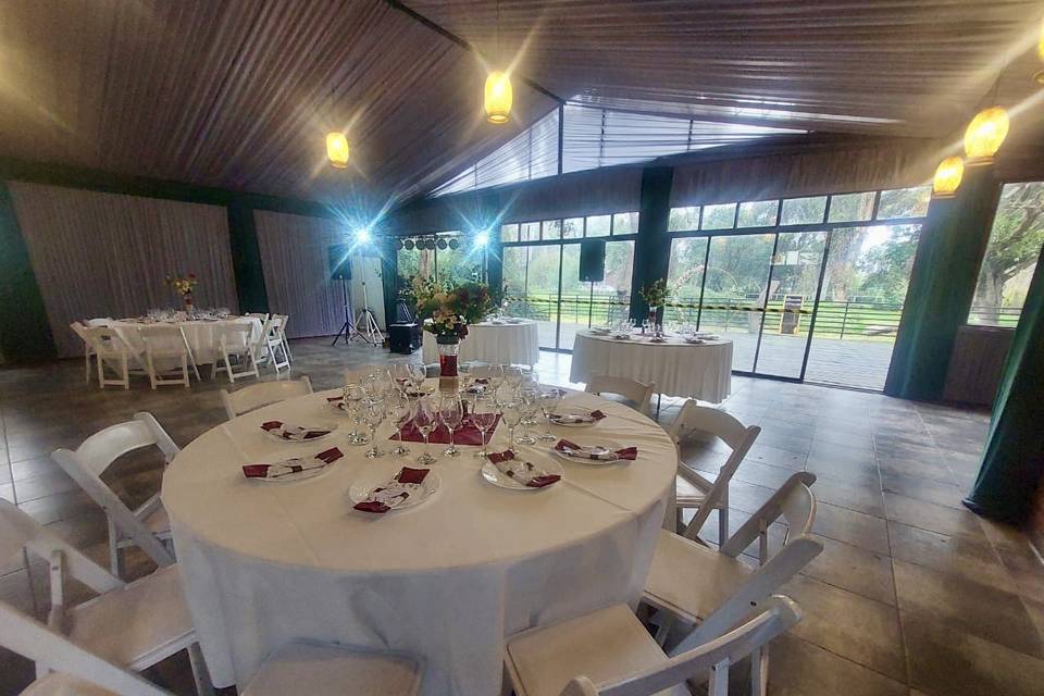 Parque Mallinco, Centros de Eventos
