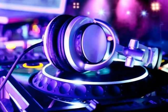 Patito Mix, Música