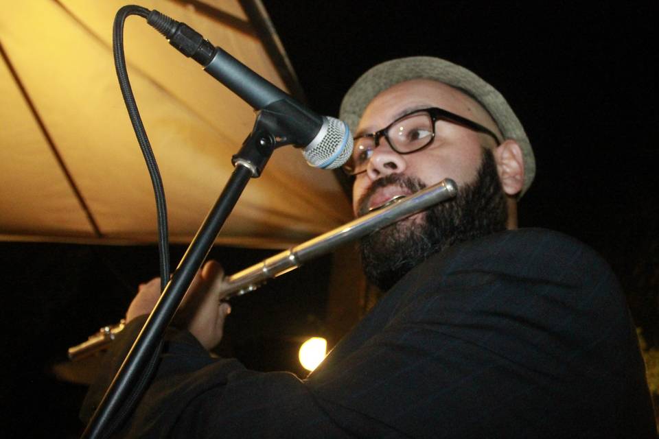 Pentacordio, Música