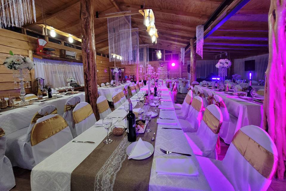 Rancho Las Araucarias, Centros de Eventos