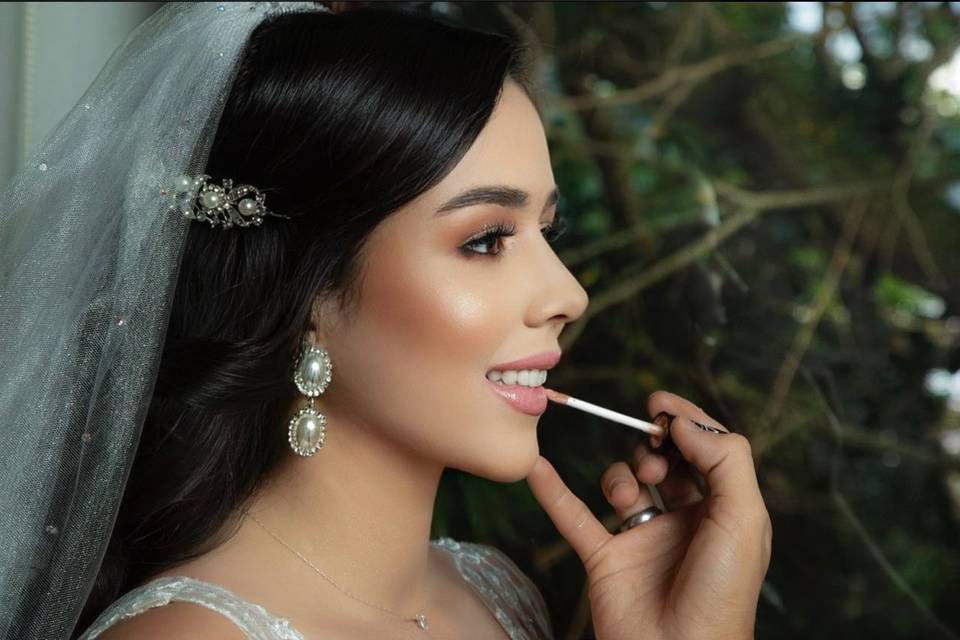 Rigo Makeup, Belleza