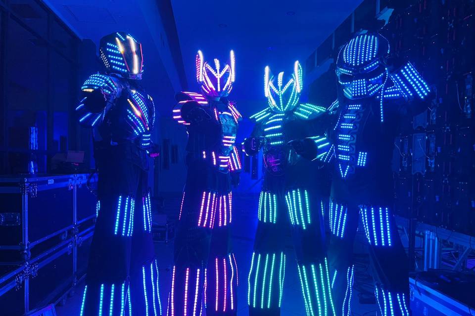 Robot Full Party, Animación