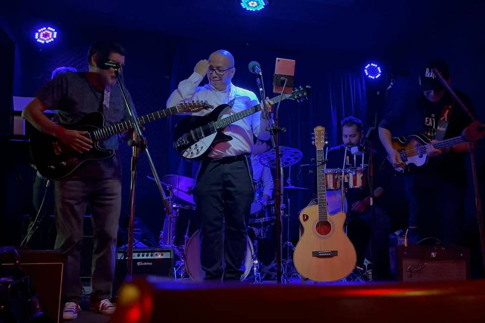 Rock & Beat, Música