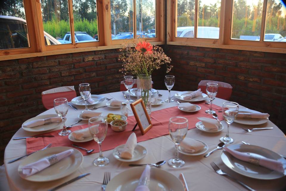Sandra Quiroz, Banquetería