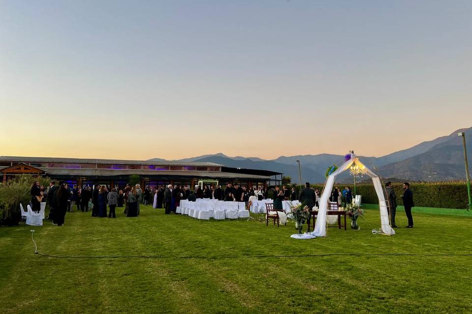 Santa Emilia Centro de Eventos, Centros de Eventos