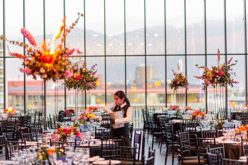 Santiago Sky, Centros de Eventos