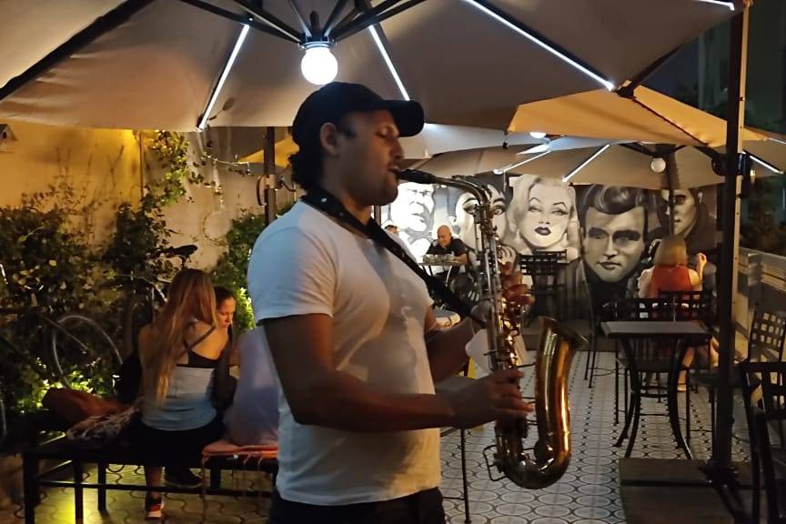 Sebastián Villar Producciones, Música