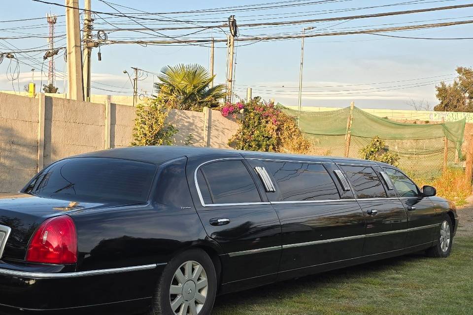 Servicios de Lujo, Autos