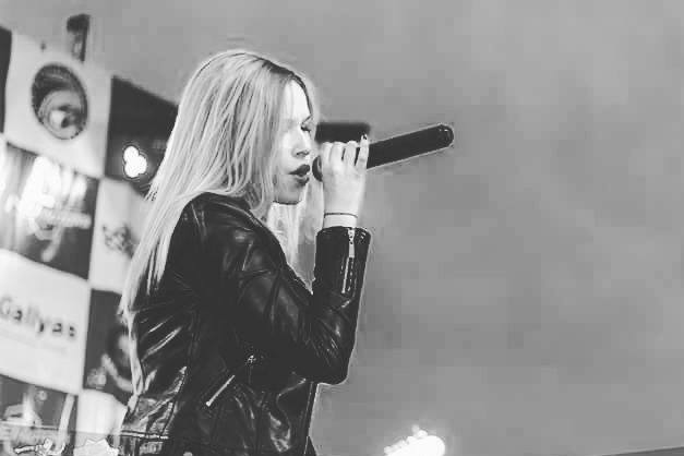 Susana Rojas Cantante, Música