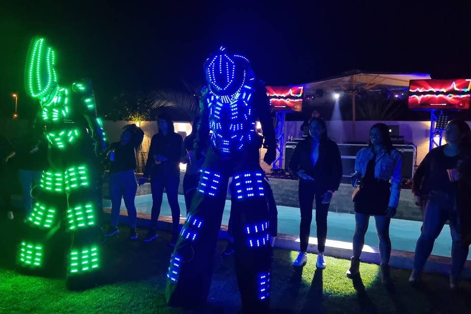 Technobots Led, Animación