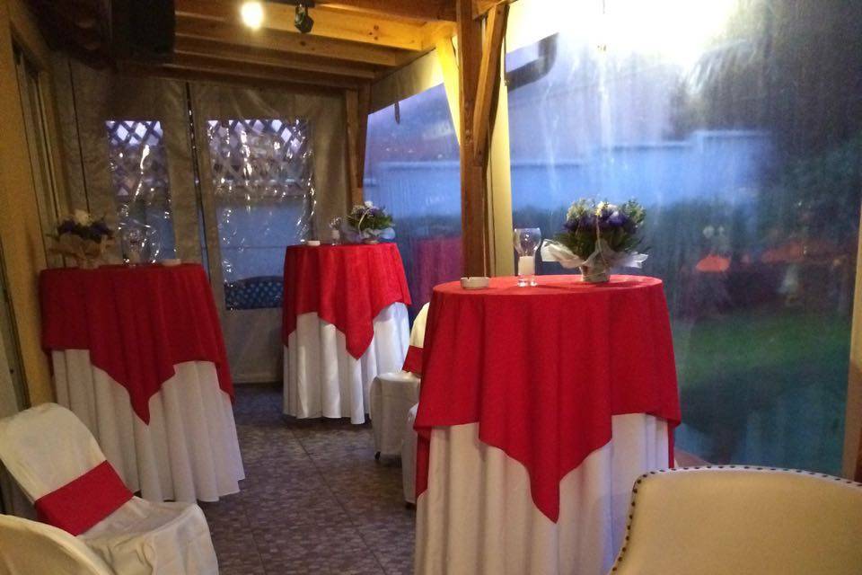 The Gala Arriendo, Decoración
