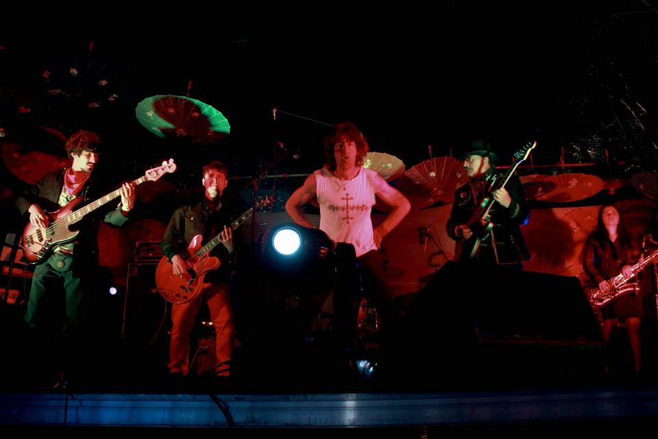 The Hot Stones, Música