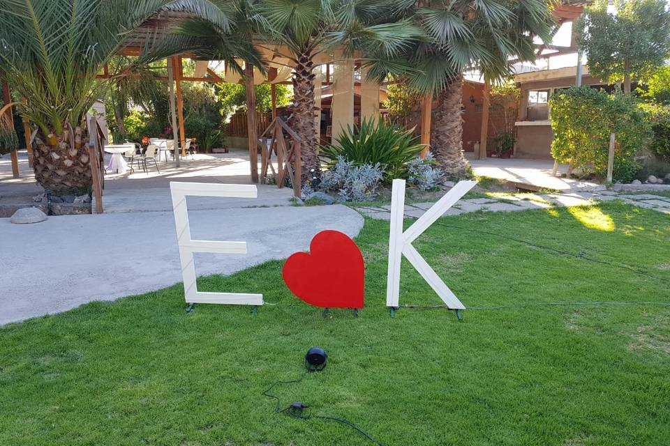 Tierra Nuestra, Centros de Eventos