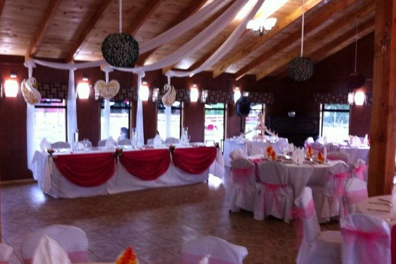 Tonizzia, Centros de Eventos