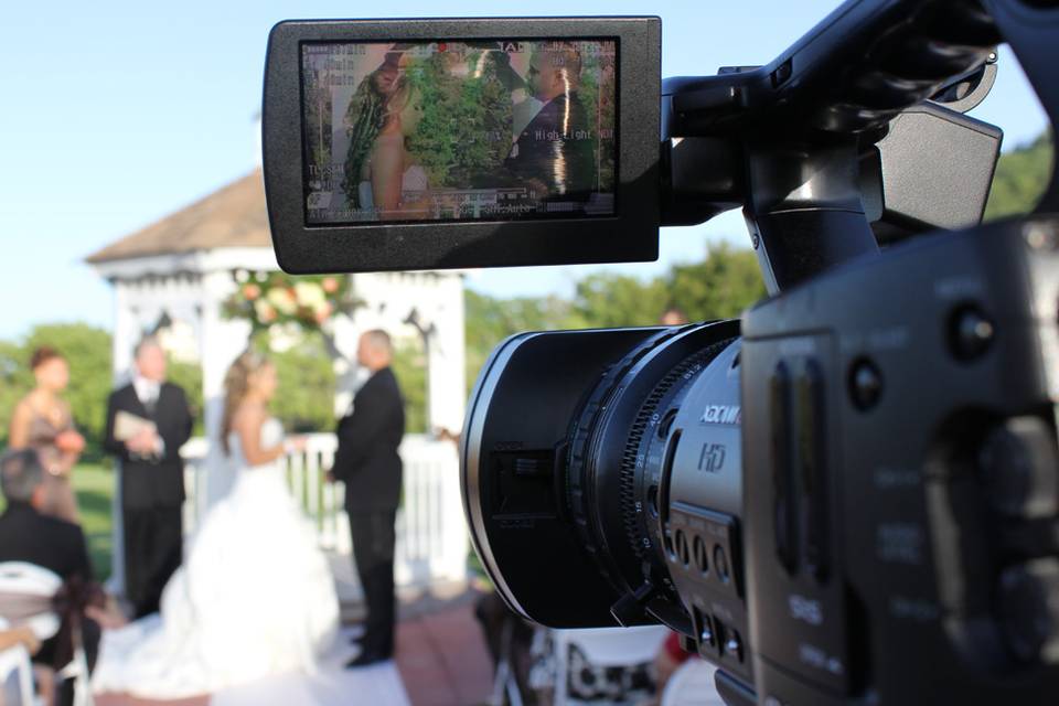 Trailer Matrimonios, Videógrafos