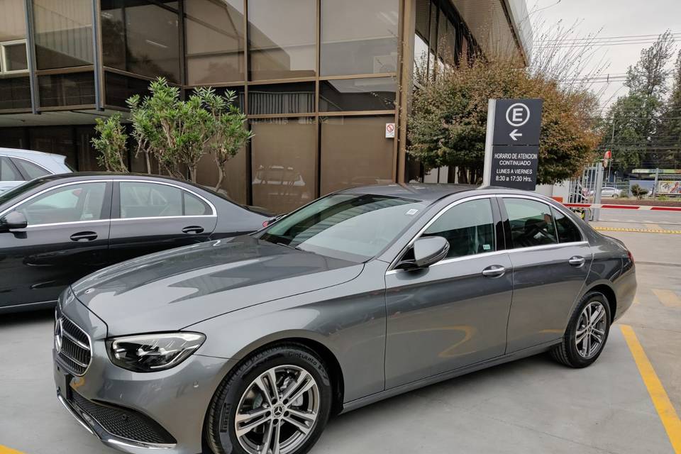 Transfer Nuevo Pudahuel, Autos