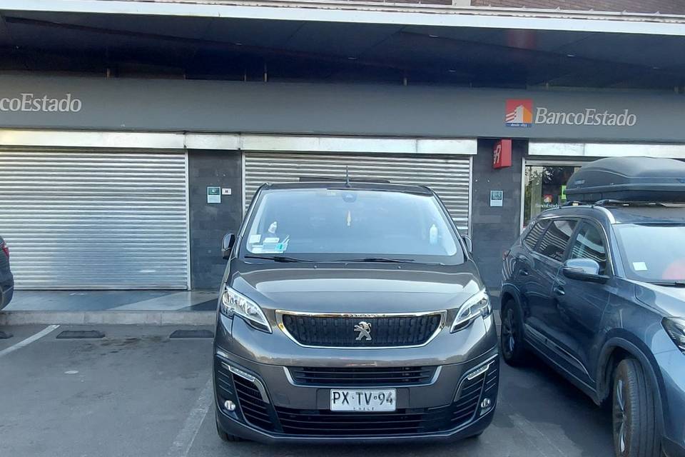 Transportes MV, Autos