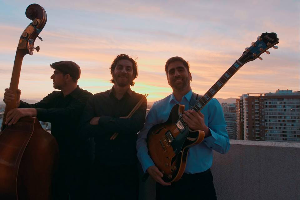 Trío Pájaro Negro, Música