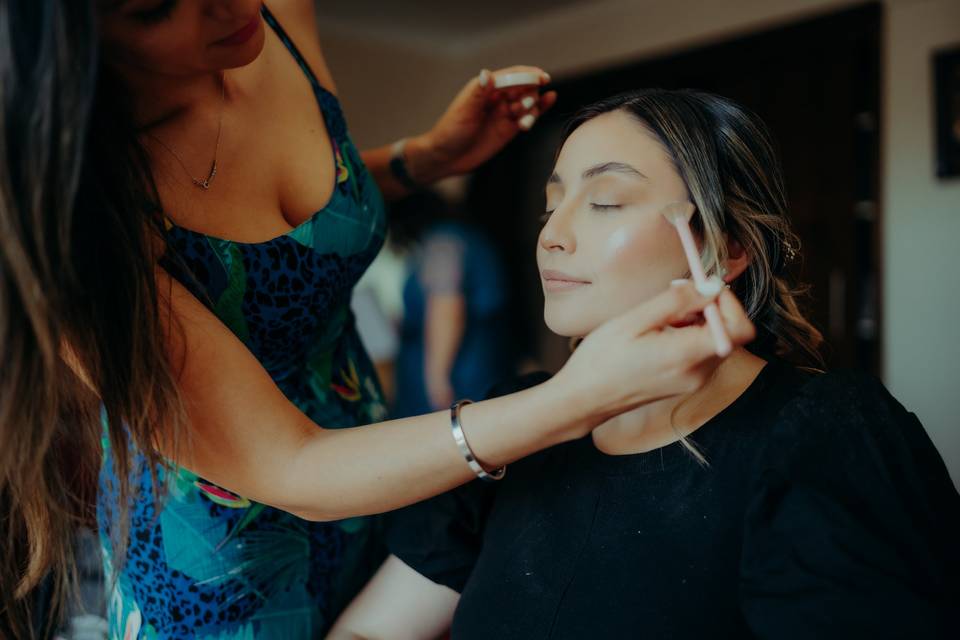 Vero Villalobos Maquillaje y Peinado, Belleza