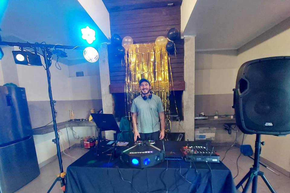 Vj Producciones, Música
