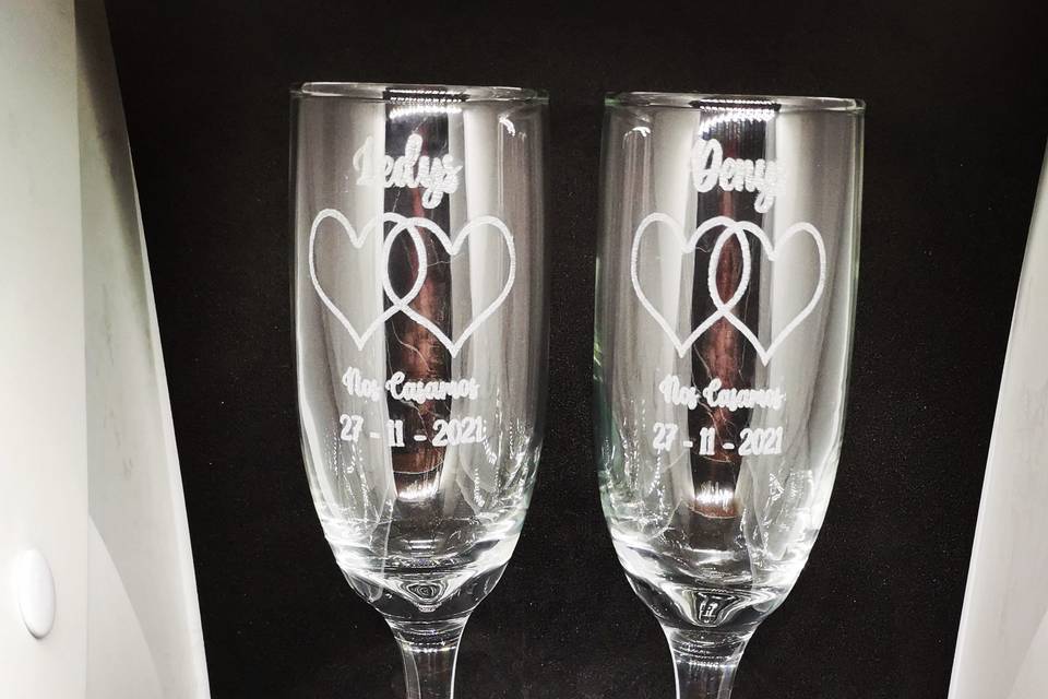 Woodglass, Recuerdos